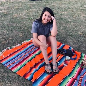 Meet your Posher, Noelle